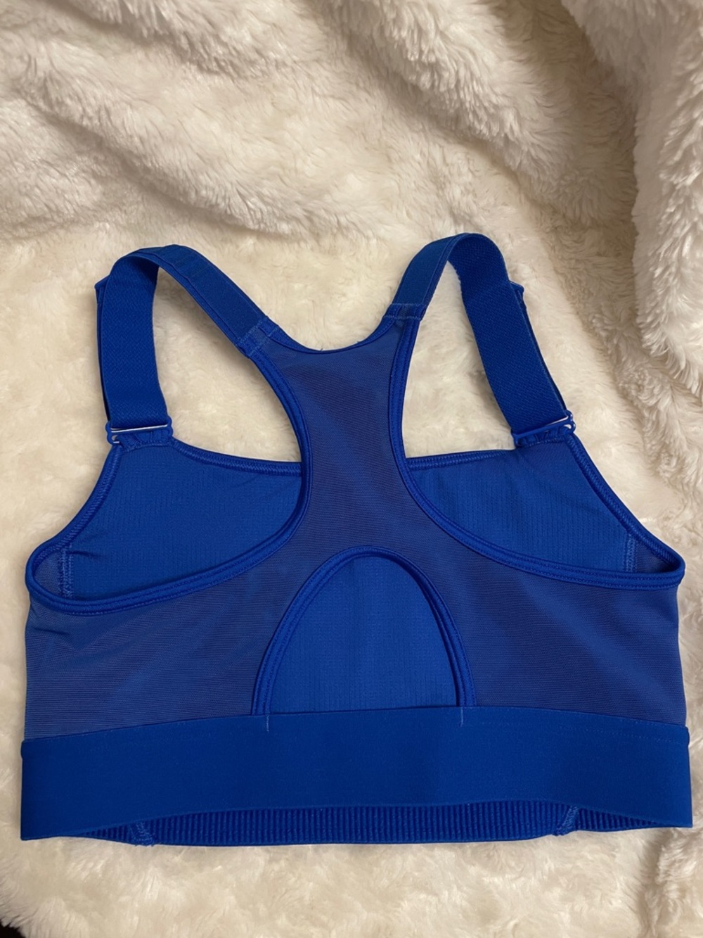 Heat Gear Under Armour High Blue Sports Bra with Mesh Racerback - Picture 3 of 3